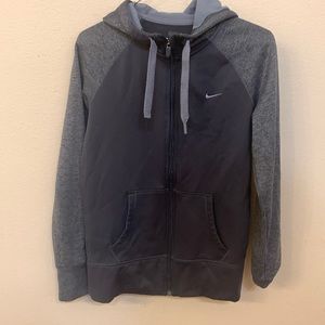 Nike Therma Fit Hoodie small-good condition